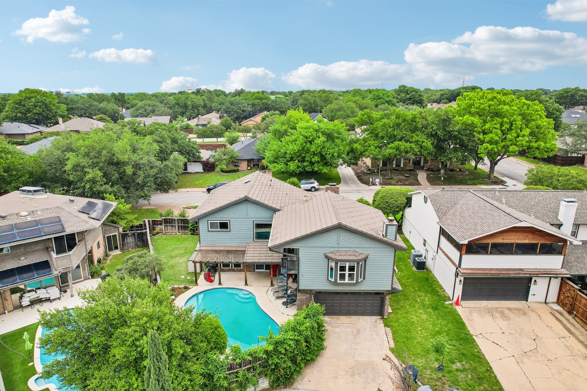 7134 Crooked Oak Drive Dallas TX 75248