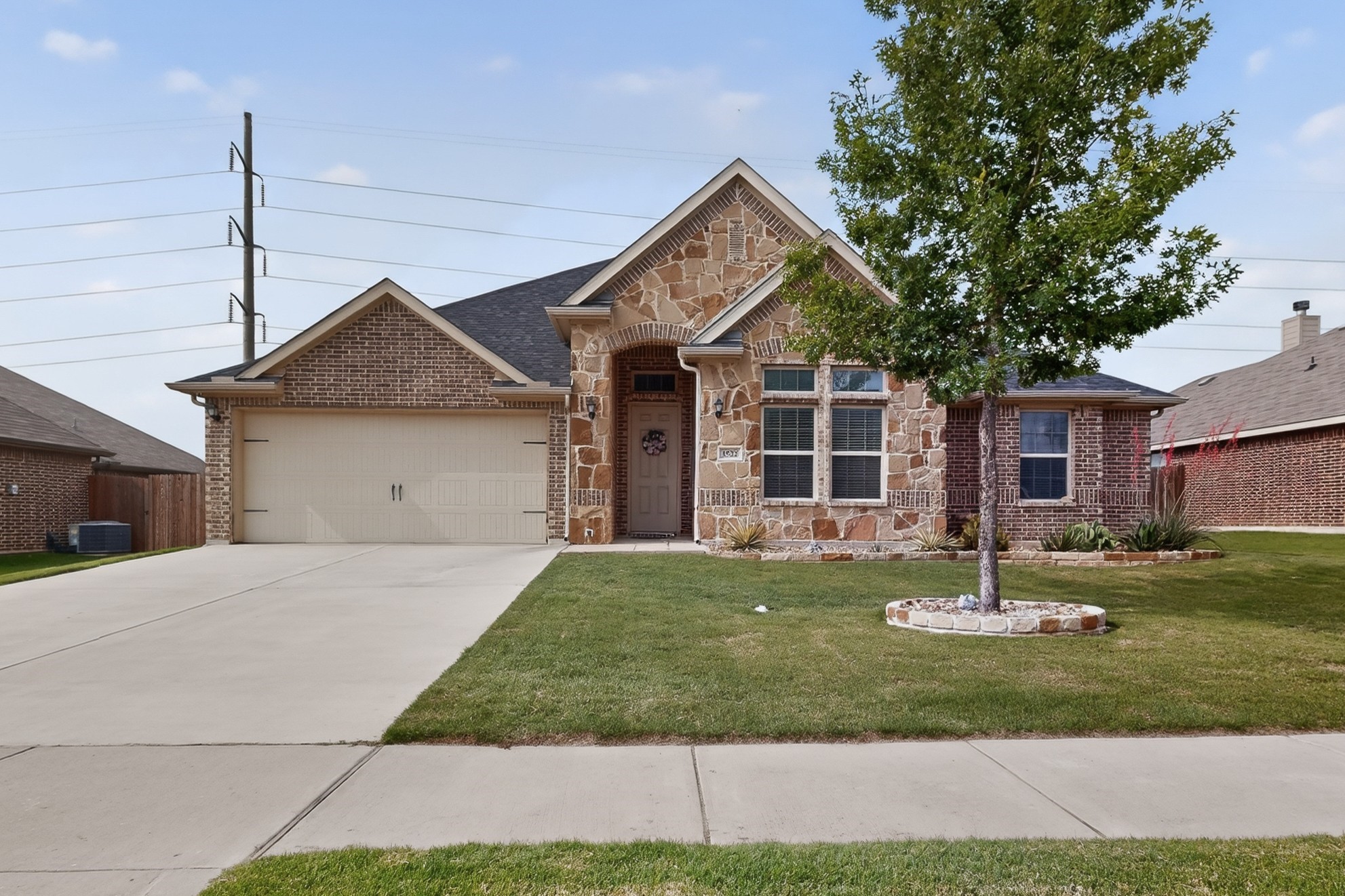 1522 Grassy Meadows Drive Burleson TX 76058