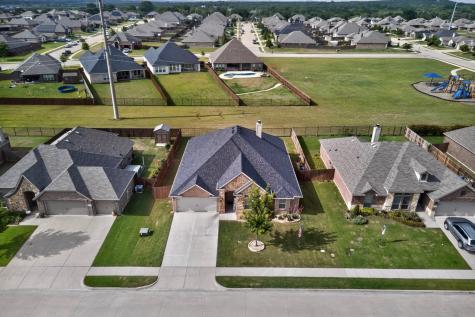 1522 Grassy Meadows Drive Burleson TX 76058