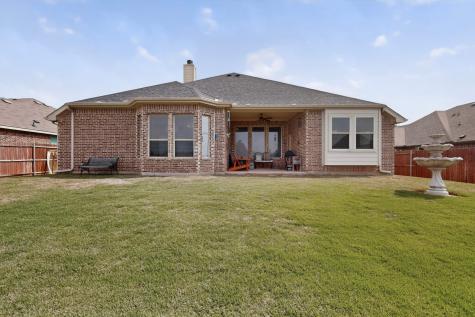 1522 Grassy Meadows Drive Burleson TX 76058