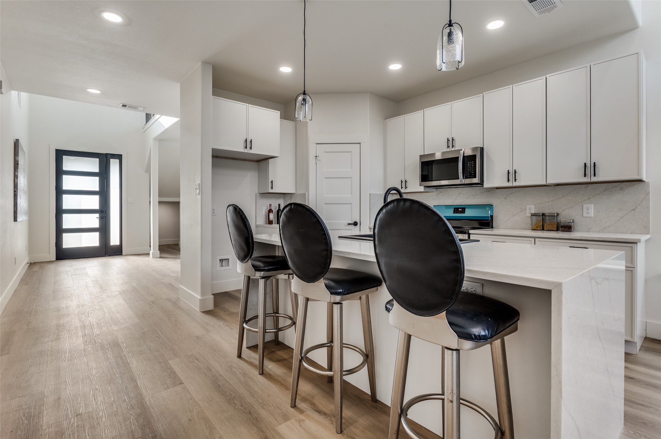 1409 Doyle Avenue Dallas TX 75203