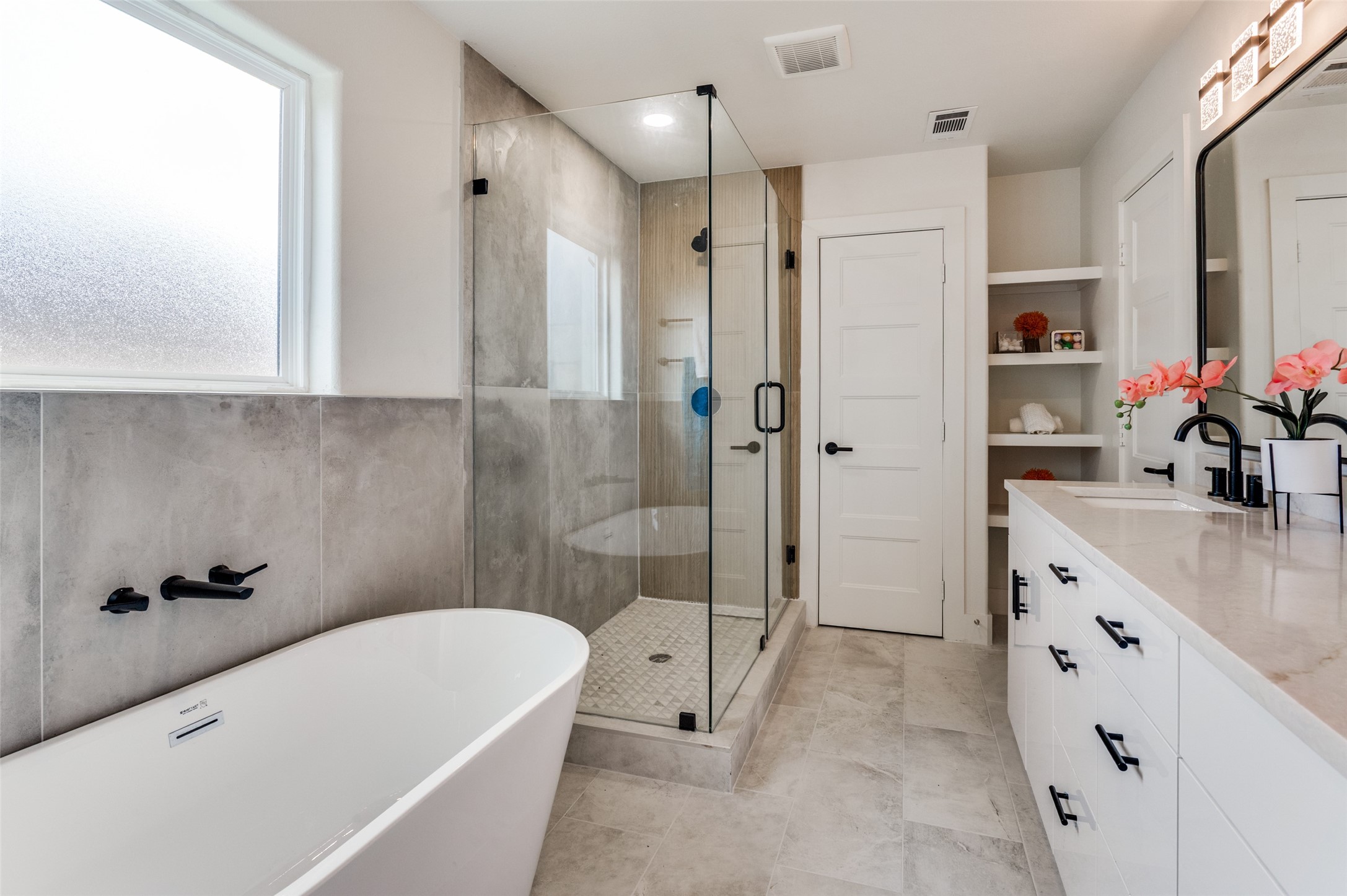 1409 Doyle Avenue Dallas TX 75203
