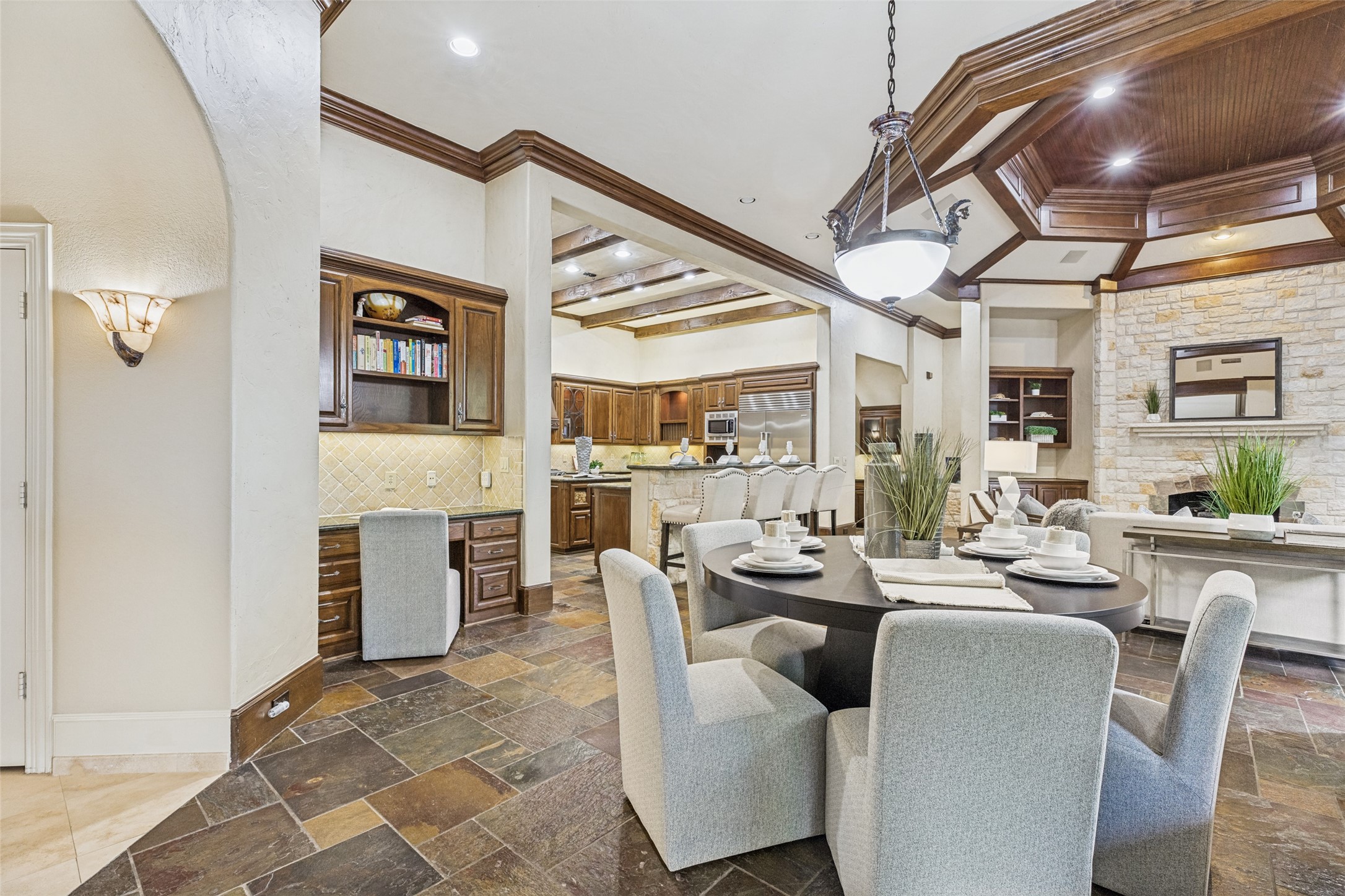 6617 Overlook Court Plano TX 75024