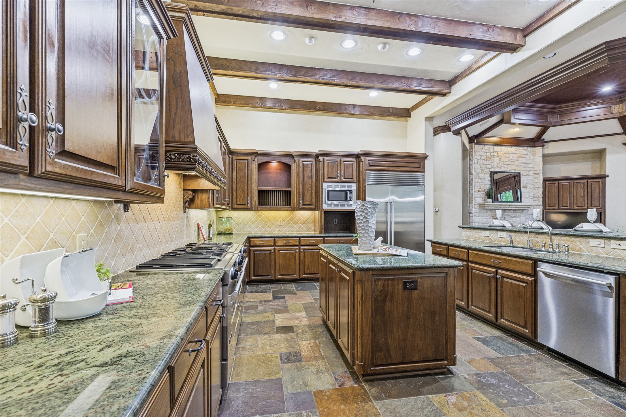 6617 Overlook Court Plano TX 75024