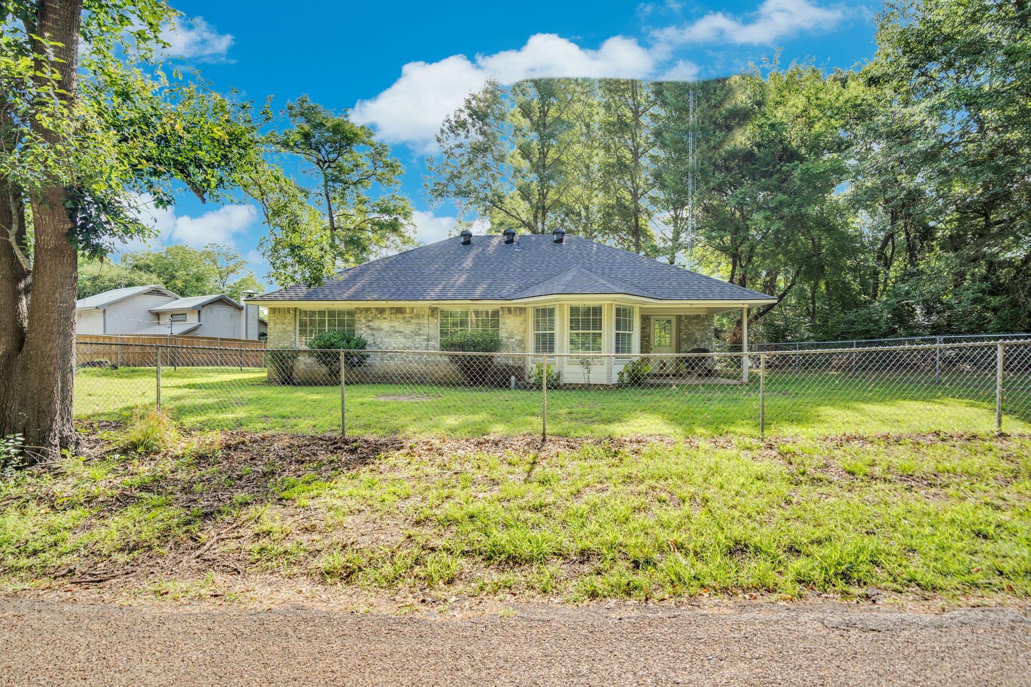 12752 Honeysuckle Circle Eustace TX 75124