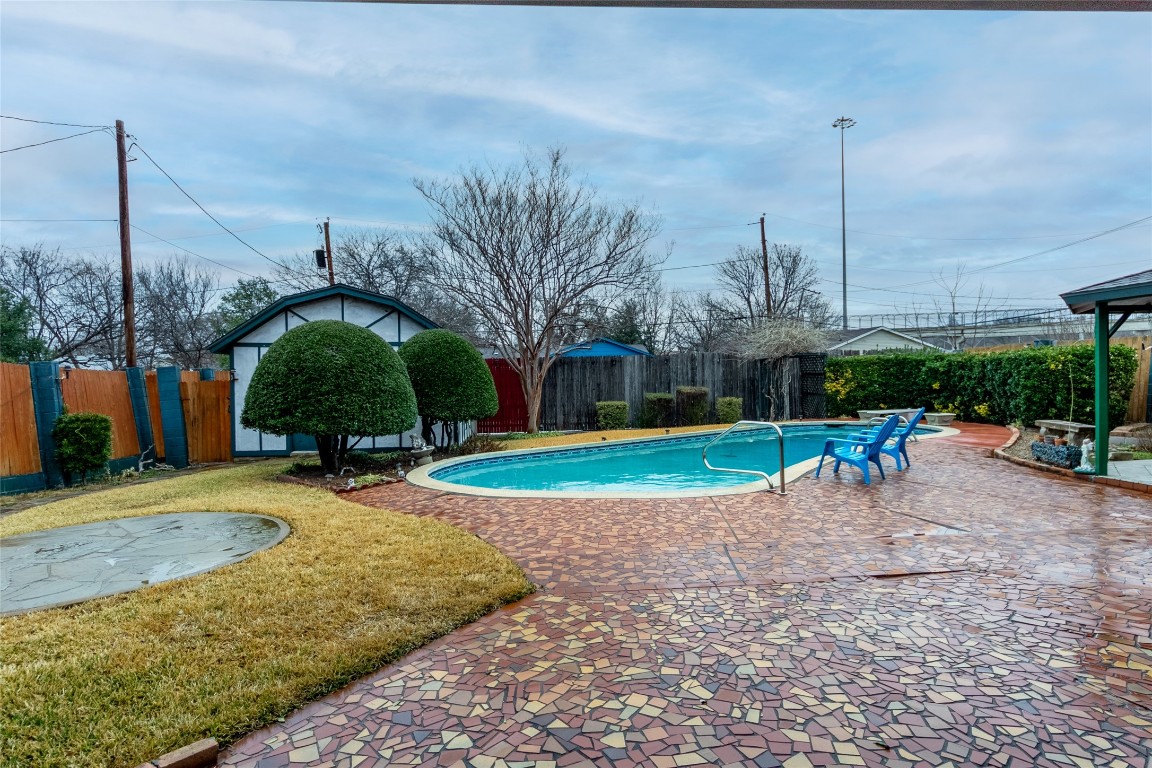 2515 Cloverdale Street Arlington TX 76010