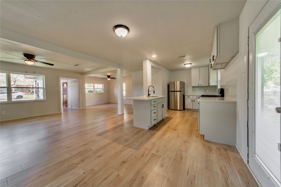 7908 Silverdale Drive Dallas TX 75232