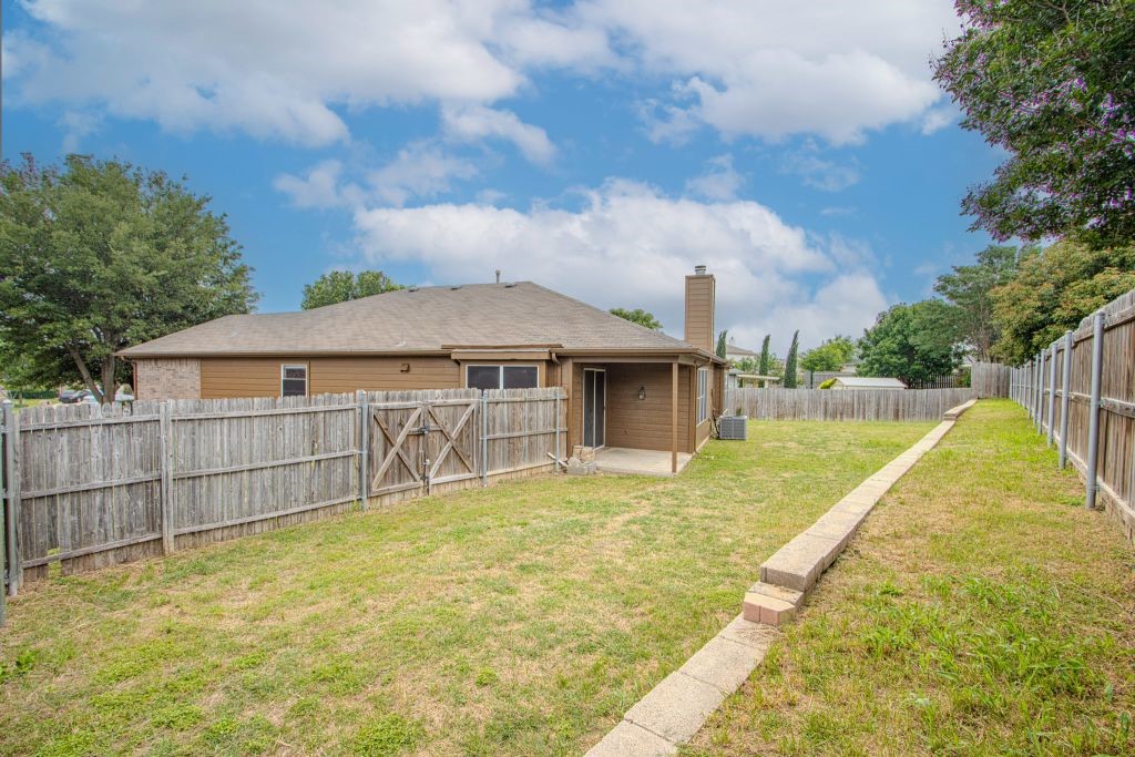 1400 Horseshoe Bend Court Fort Worth TX 76131