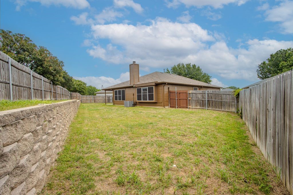 1400 Horseshoe Bend Court Fort Worth TX 76131