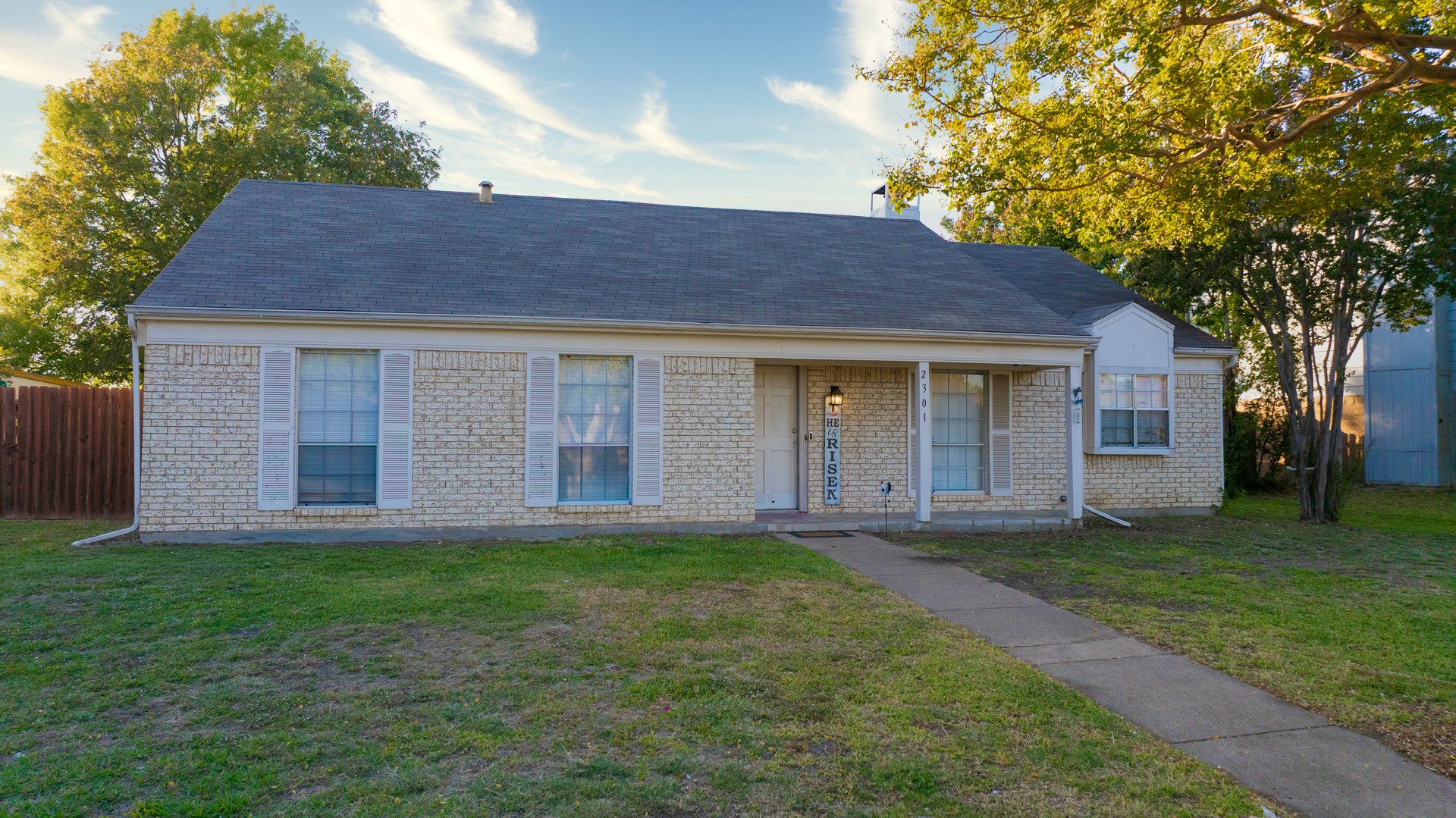 2301 Saharah Drive Garland TX 75044