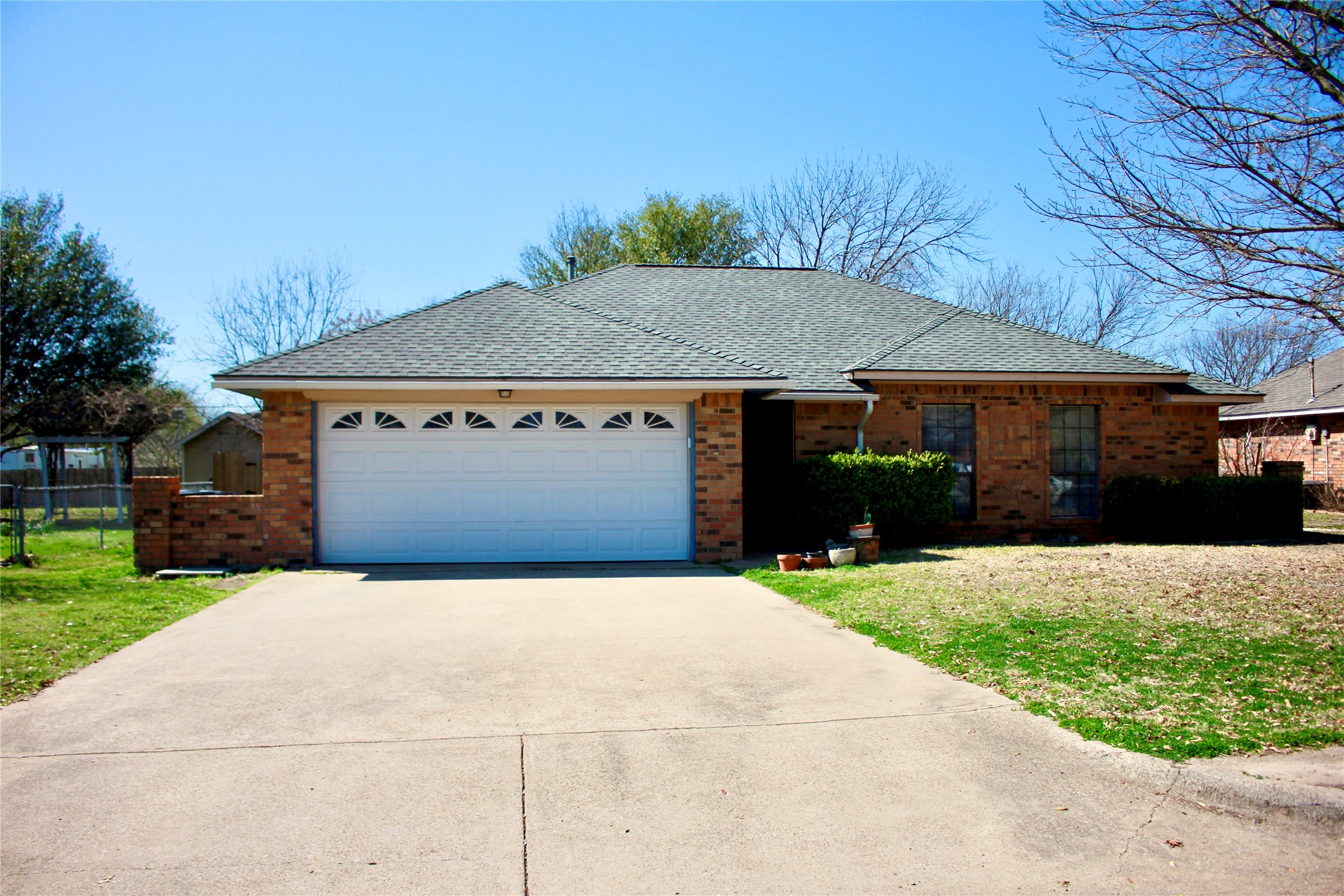 526 Bluebird Lane Red Oak TX 75154