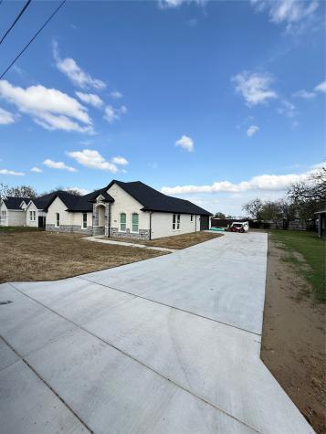 1920 Brown Street Balch Springs TX 75180