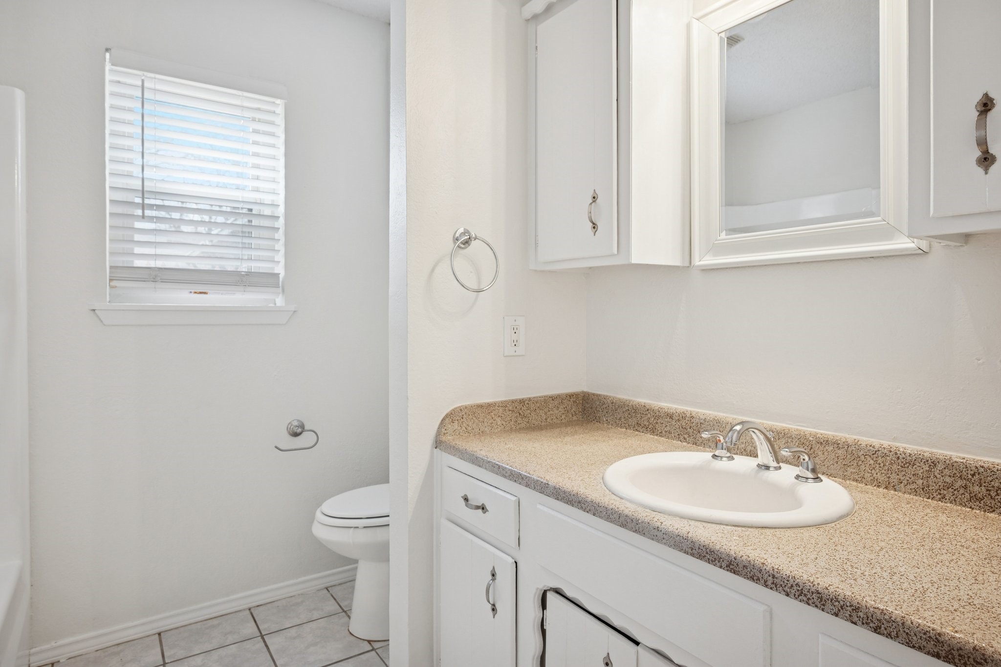 125 Briarwood Drive Kennedale TX 76060