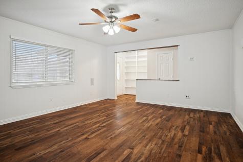 125 Briarwood Drive Kennedale TX 76060