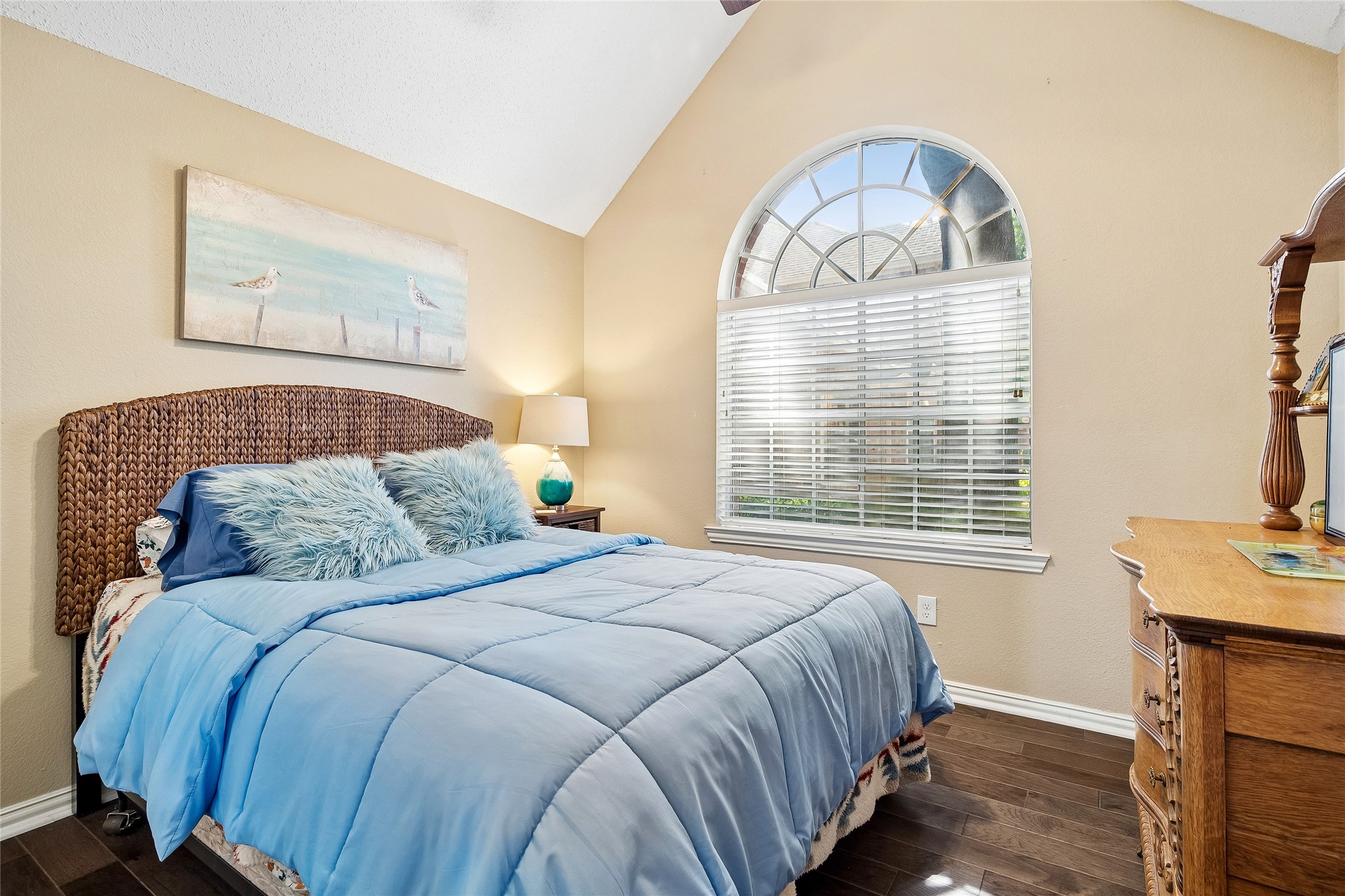 14592 Princeton Court Addison TX 75001