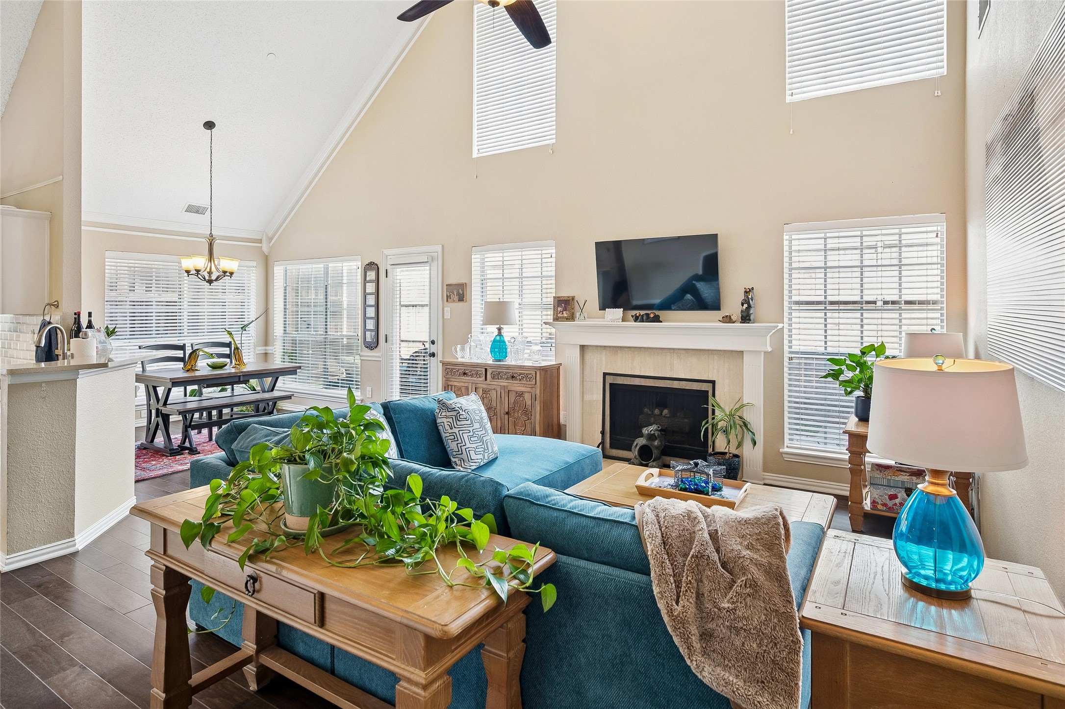 14592 Princeton Court Addison TX 75001