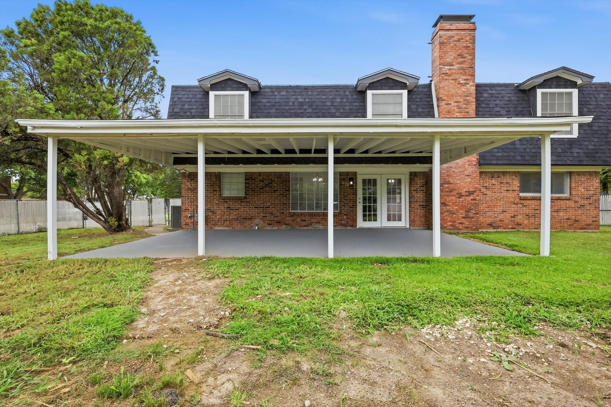 300 Leighton Drive Terrell TX 75160