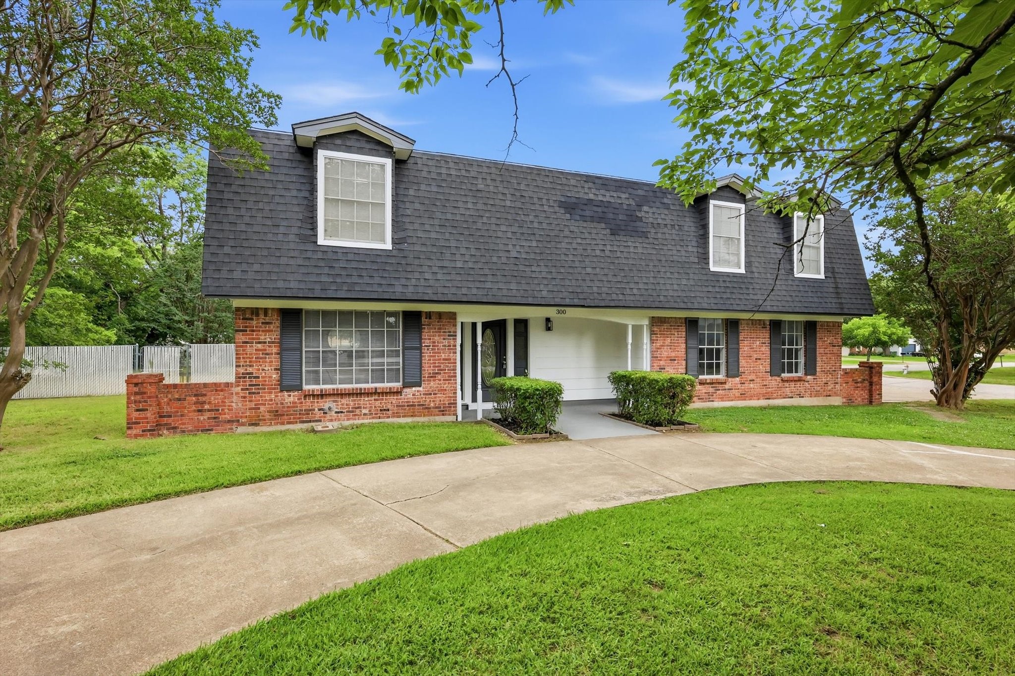 300 Leighton Drive Terrell TX 75160