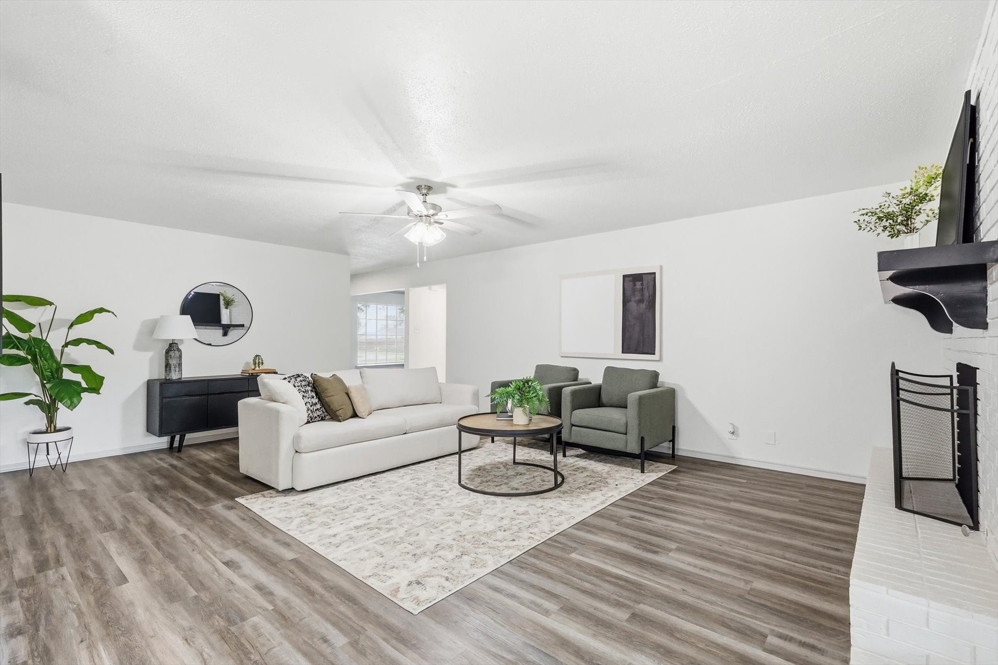 300 Leighton Drive Terrell TX 75160