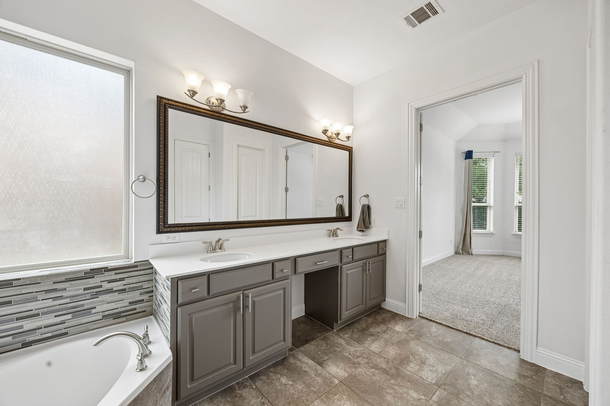 6827 Sunshade Lane Dallas TX 75236