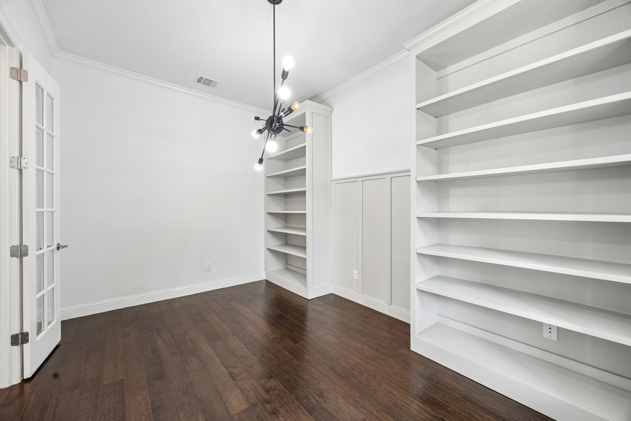 6827 Sunshade Lane Dallas TX 75236
