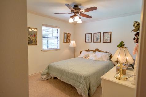 408 Rainey Street Bonham TX 75418