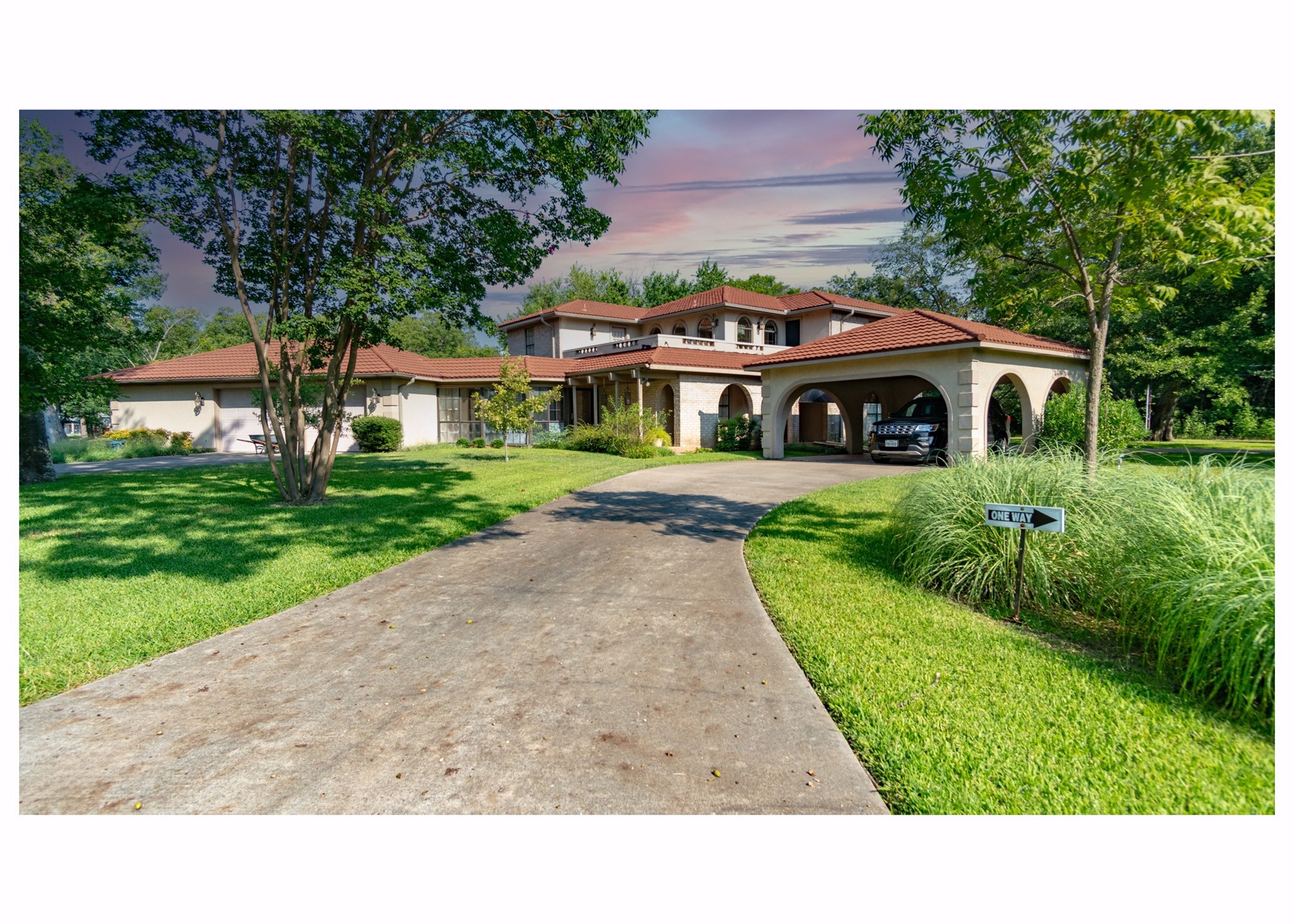 408 Rainey Street Bonham TX 75418