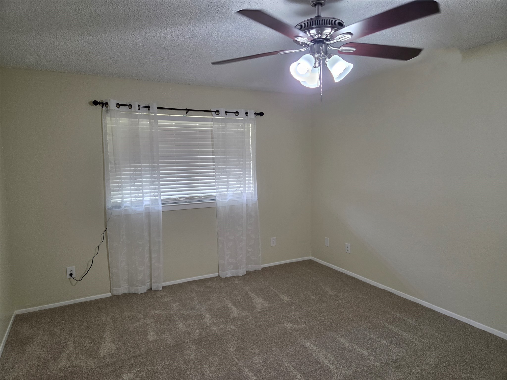 1104 W 13th Bonham TX 75418