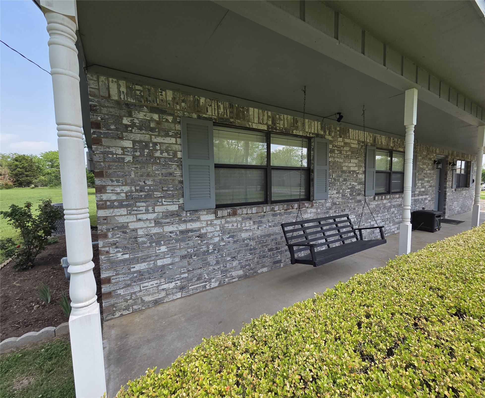 1104 W 13th Bonham TX 75418