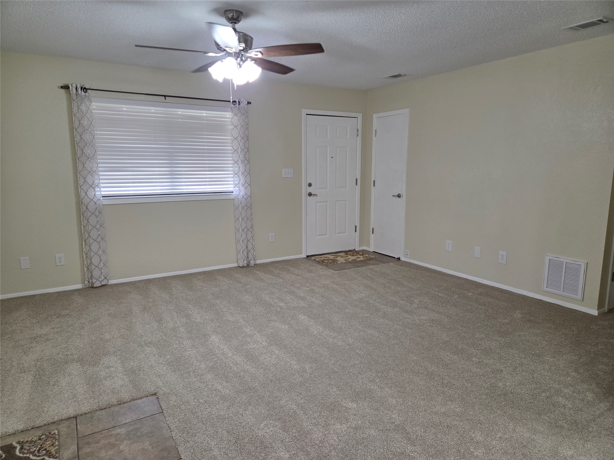 1104 W 13th Bonham TX 75418