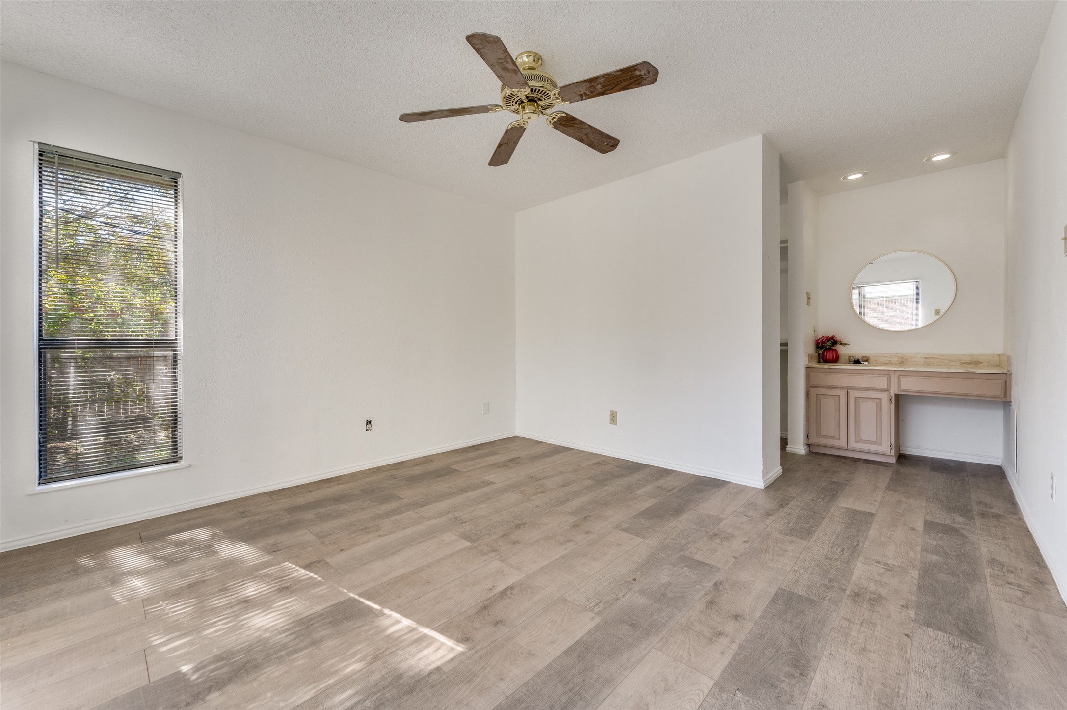 2002 Verlaine Drive Carrollton TX 75007