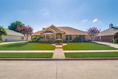 4210 Baystone Court Rowlett TX 75088