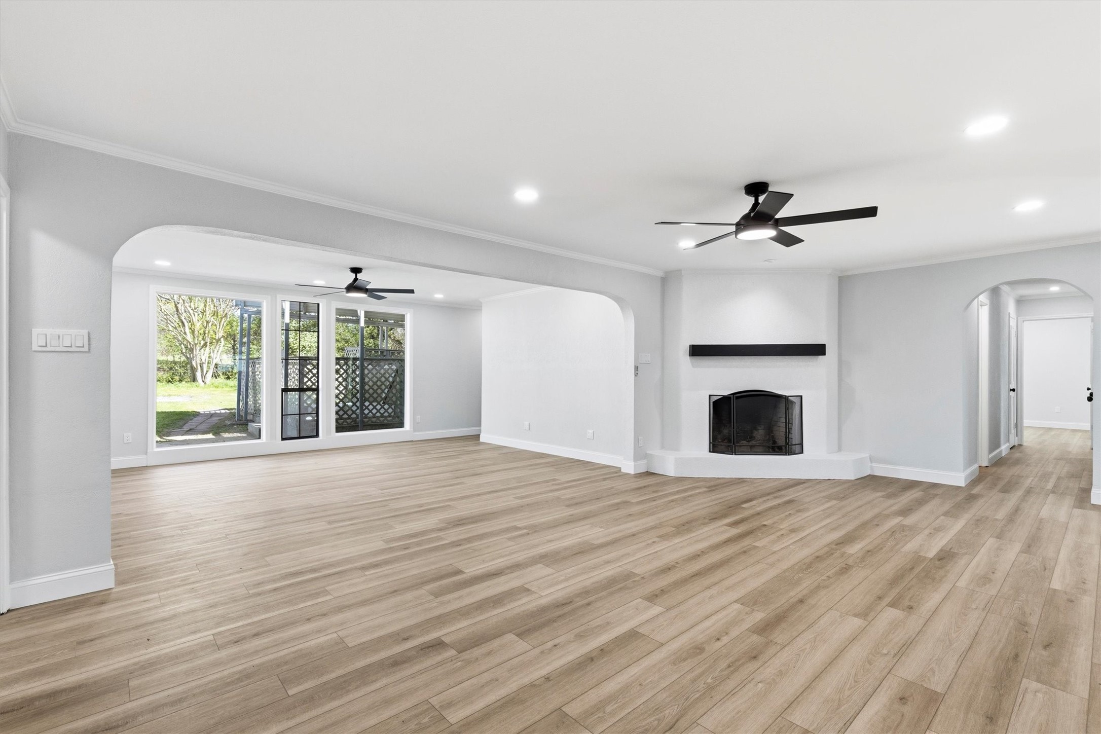 113 E Bayside Drive Mabank TX 75156