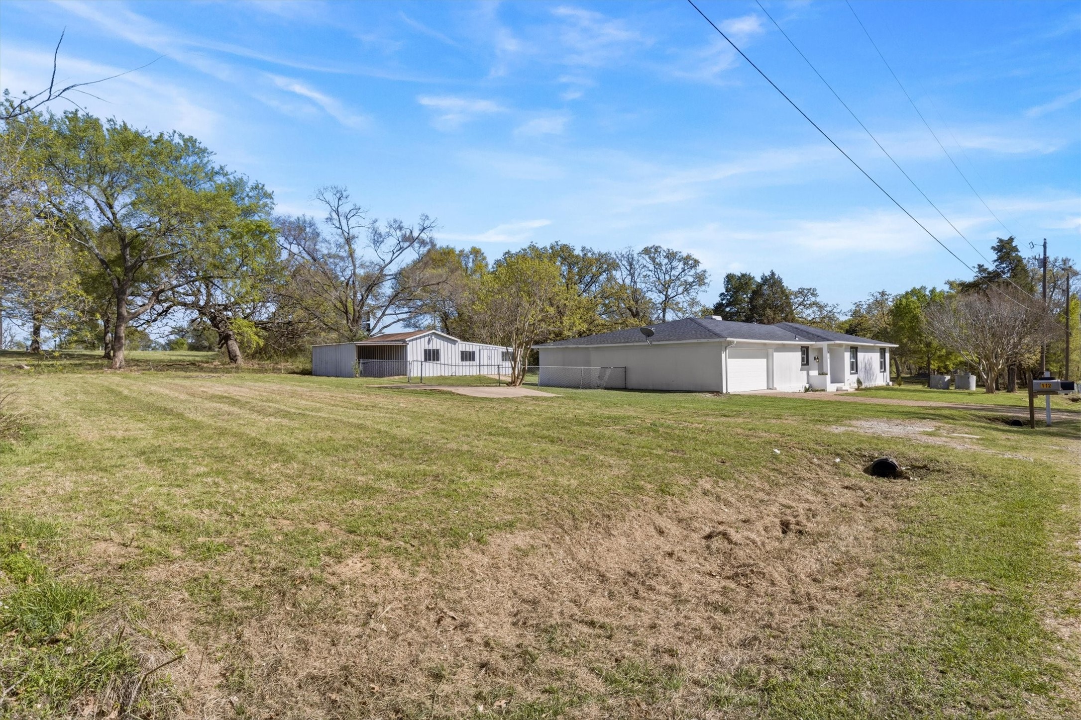 113 E Bayside Drive Mabank TX 75156
