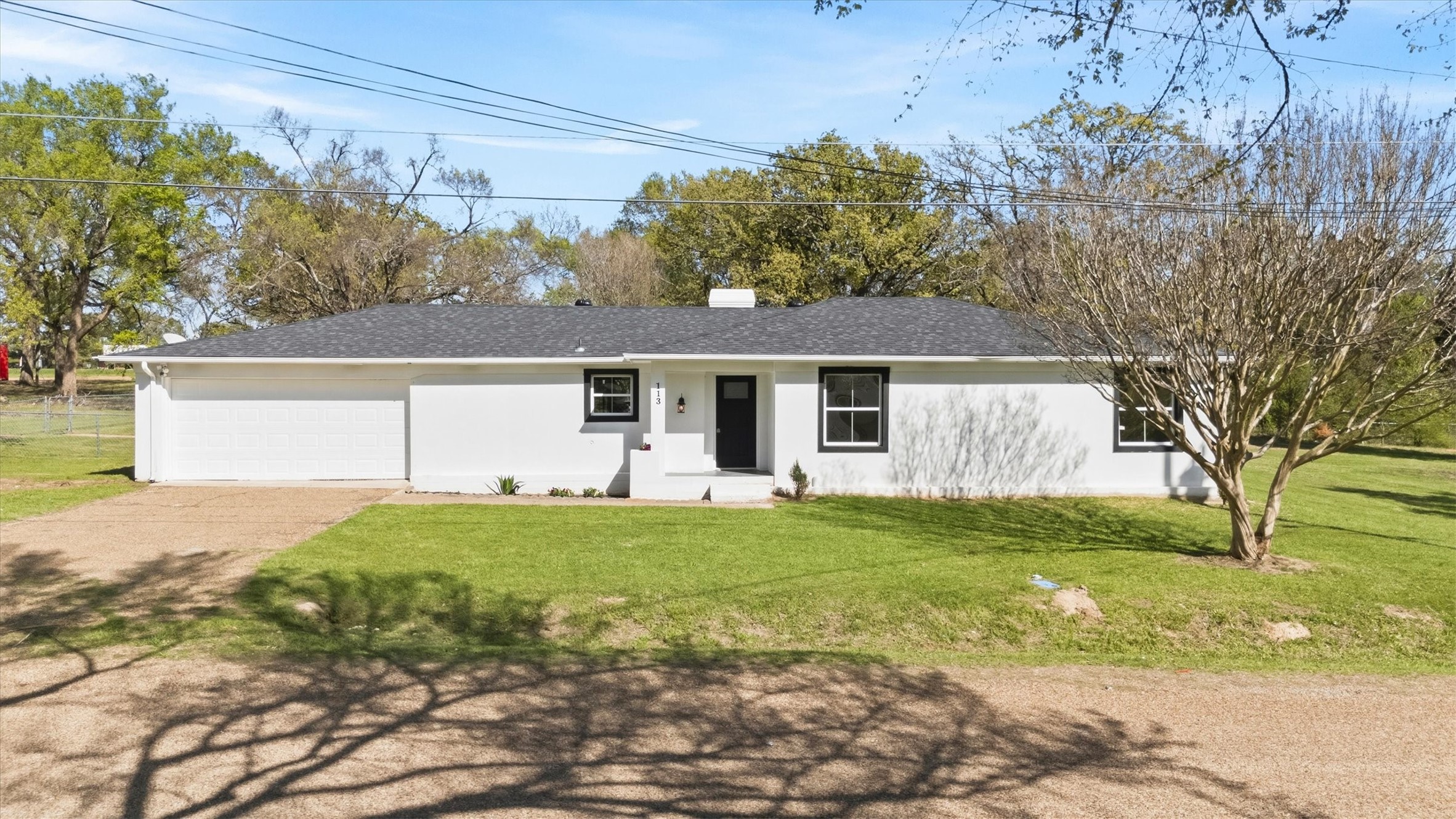 113 E Bayside Drive Mabank TX 75156