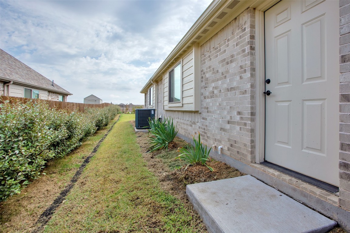 5207 Pentridge Drive Sherman TX 75092