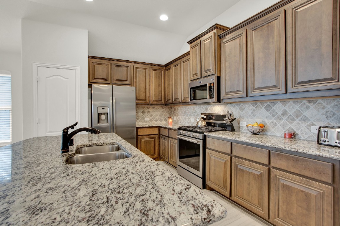 5207 Pentridge Drive Sherman TX 75092