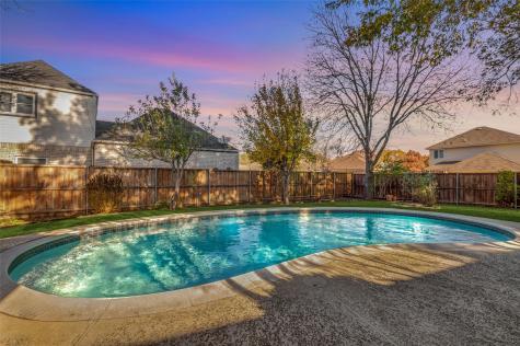 317 N Beltwoods Drive Desoto TX 75115