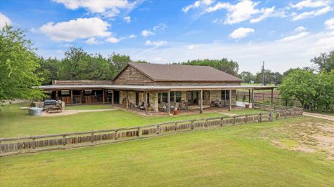 1904 Floyd Road Weatherford TX 76087