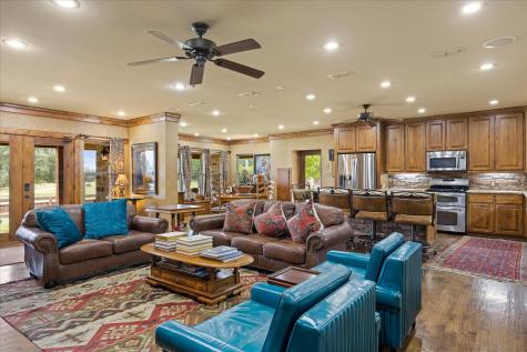 1904 Floyd Road Weatherford TX 76087