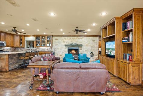 1904 Floyd Road Weatherford TX 76087