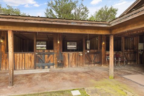 1904 Floyd Road Weatherford TX 76087