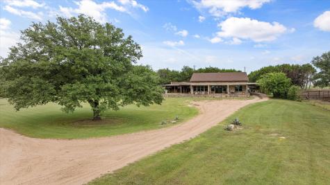 1904 Floyd Road Weatherford TX 76087