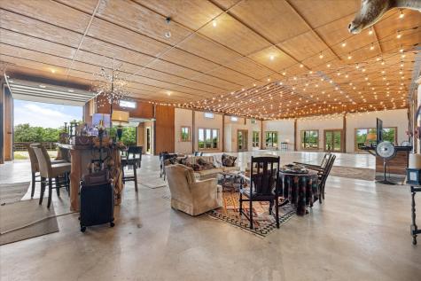1904 Floyd Road Weatherford TX 76087