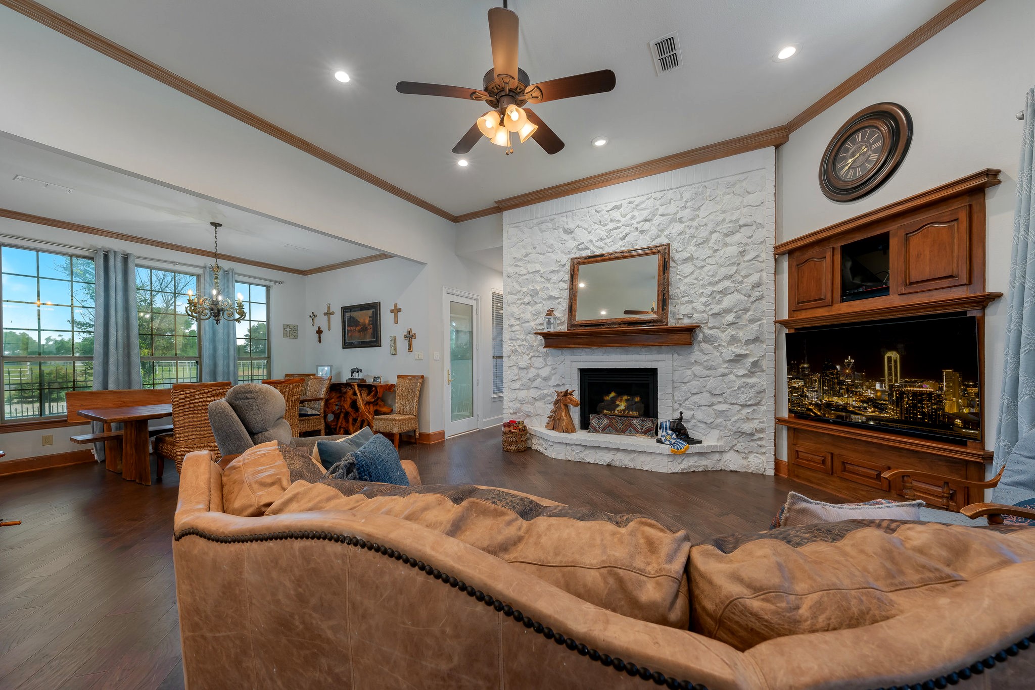 7583 Mountain View Road Aubrey TX 76227