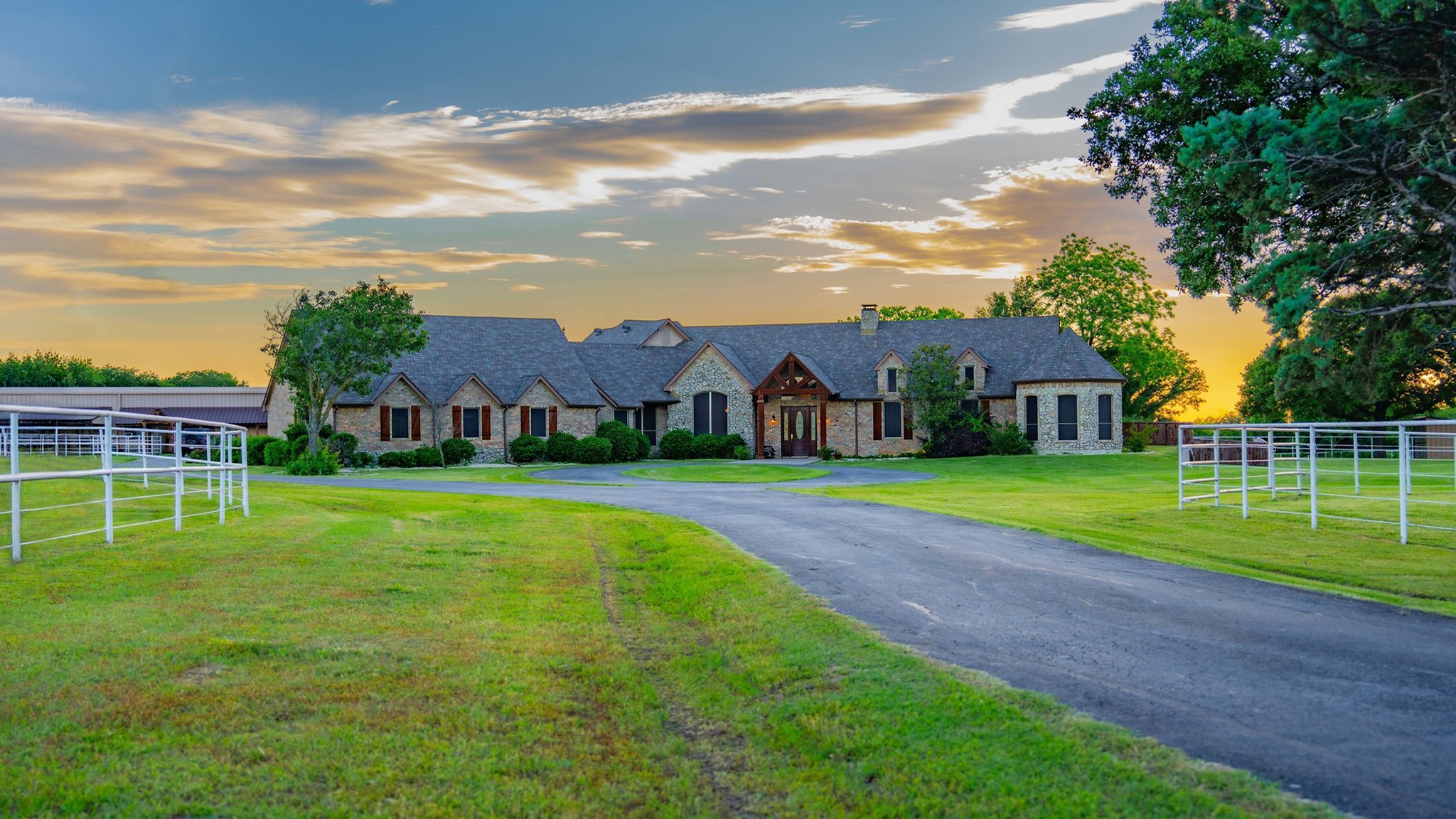 7583 Mountain View Road Aubrey TX 76227