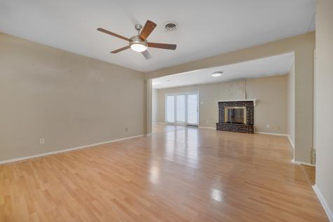 518 Worcester Way Richardson TX 75080