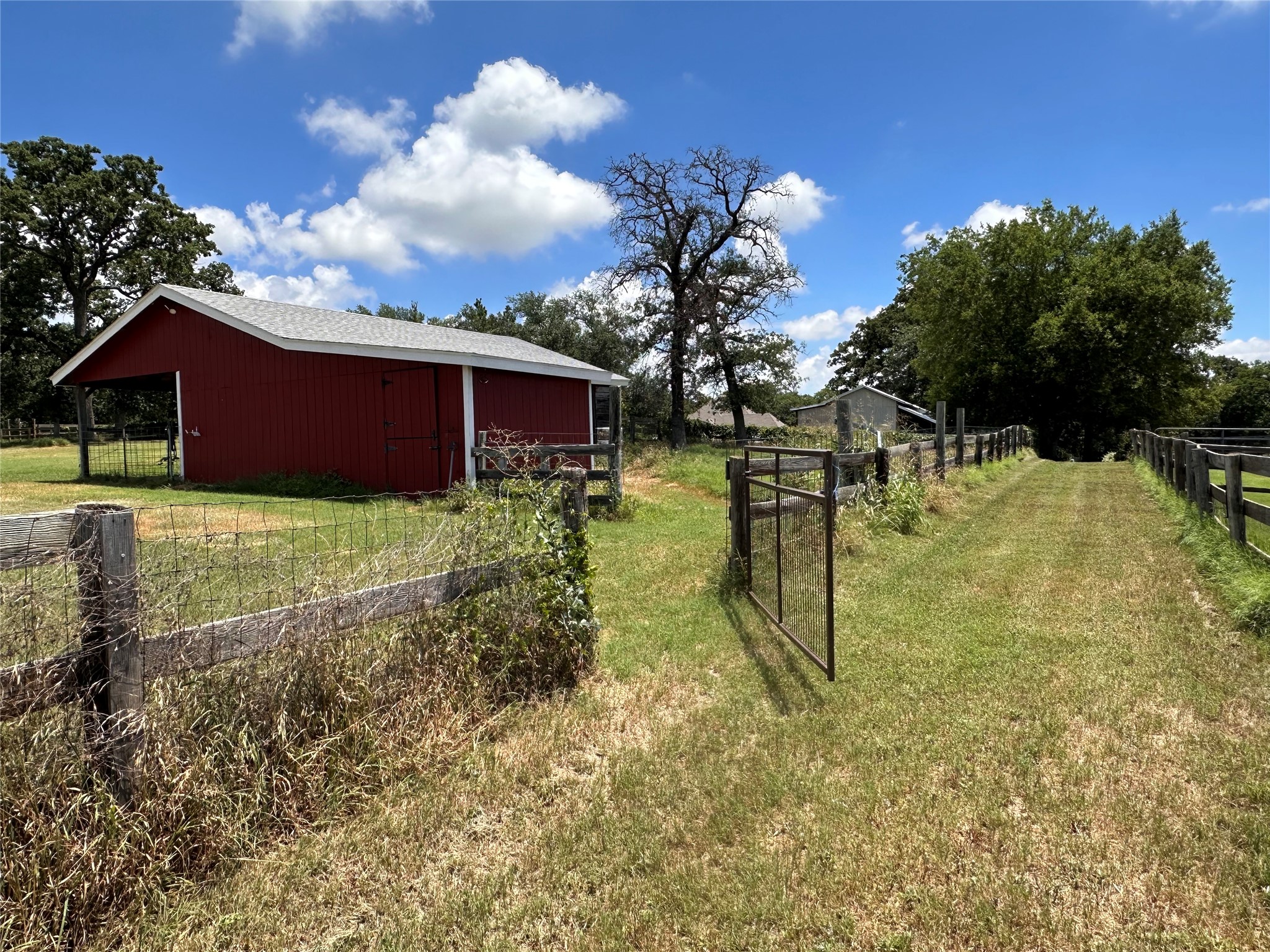 1231 Latigo Lane Bartonville TX 75022