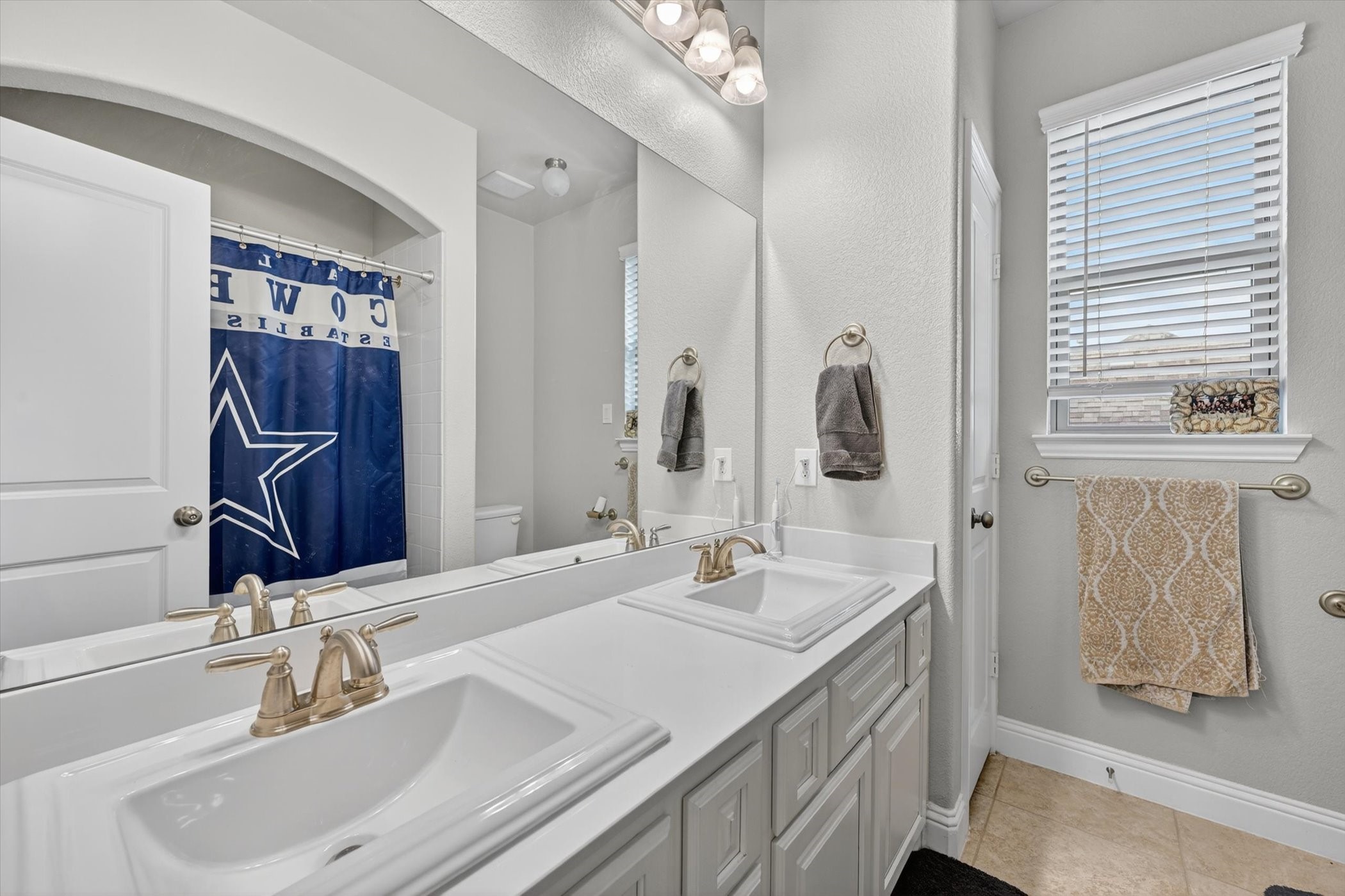 2728 Country Church Road Mckinney TX 75071