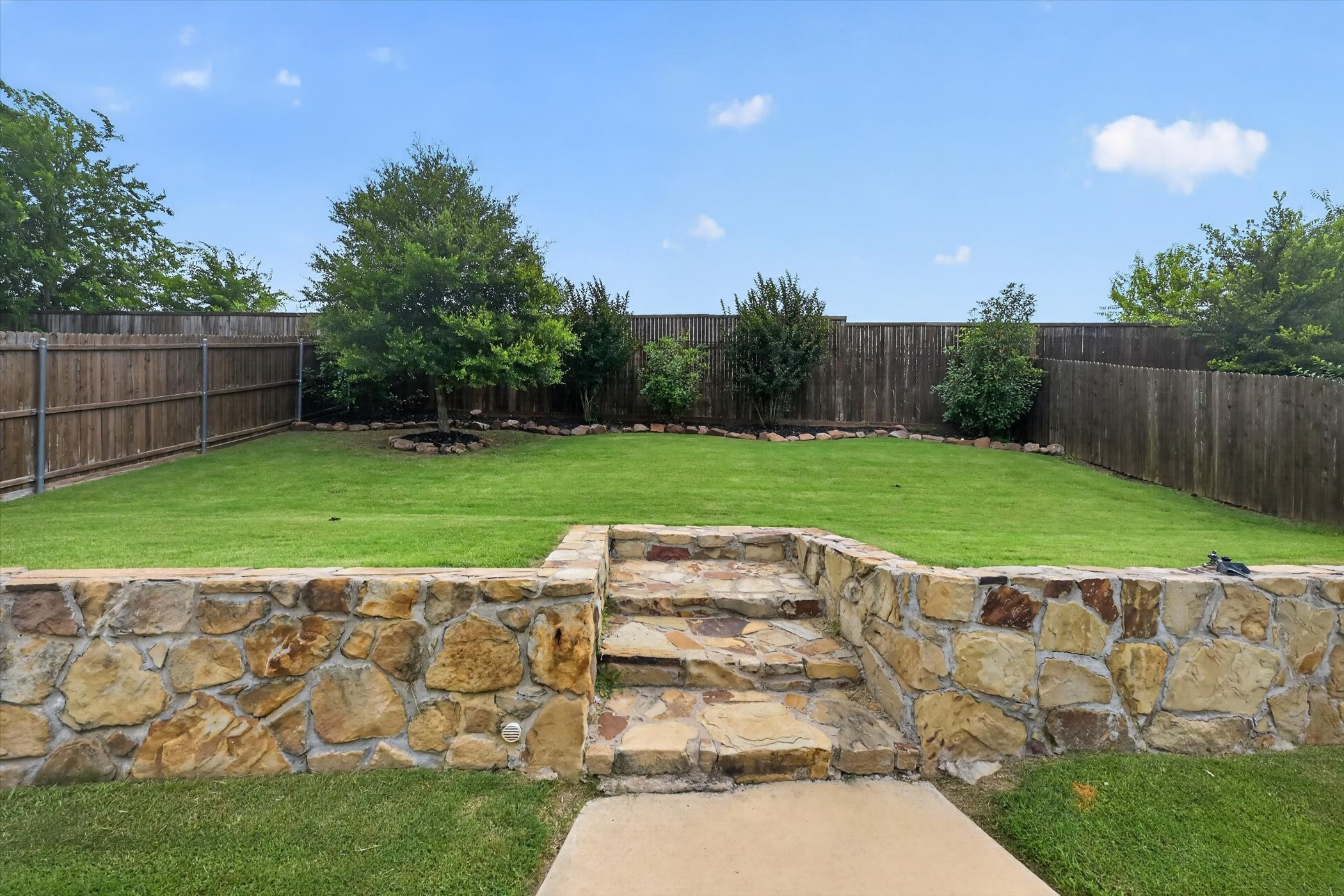 2728 Country Church Road Mckinney TX 75071